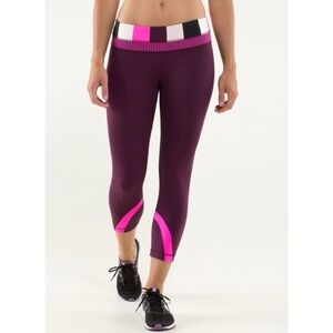 LULULEMON | Inspire Crop II Stripe‎ Leggings Pants Running Yoga Workout Sz. 8